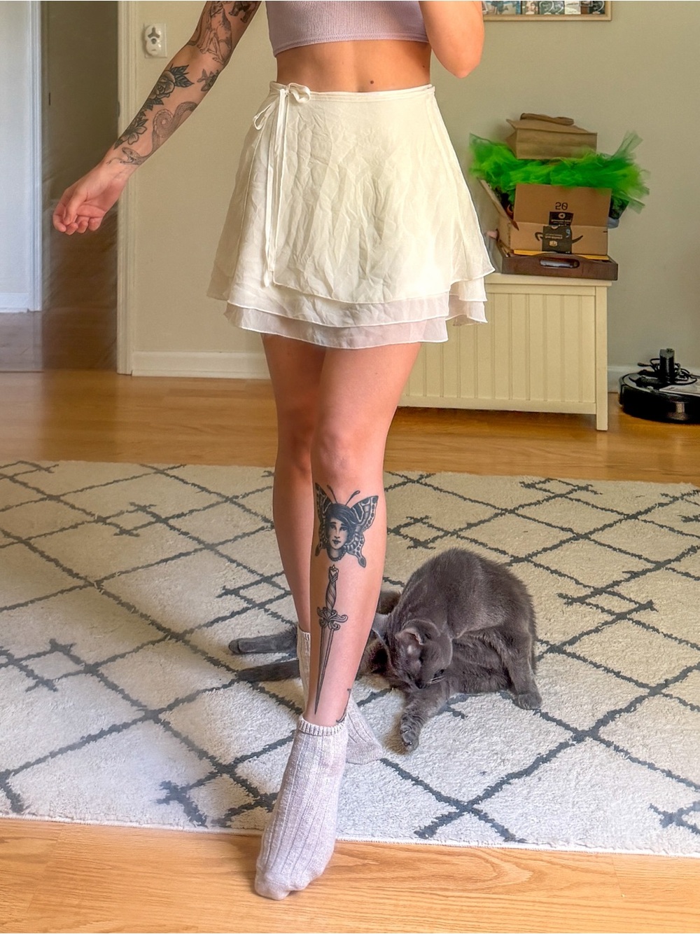 Forever 21 XS Cream Layered Wrap Skirt